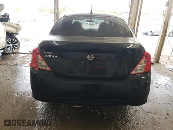 ✅ 2017 Nissan Versa SV • VIN: 3N1CN7AP9HL843232 • Lot: 93659255. Listed on Copart with 98,036 mi. Free auction sales archive from the USA and detailed vehicle history report at DreamBid. Image 6.