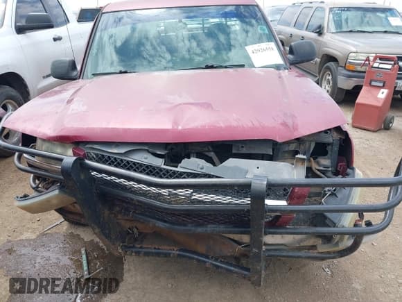 ✅ 2004 Chevrolet Silverado 1500 LS • VIN: 2GCEC19T041193650 • Lot: 42926558. Listed on IAAI with 196,719 mi. Free auction sales archive from the USA and detailed vehicle history report at DreamBid. Image 6.