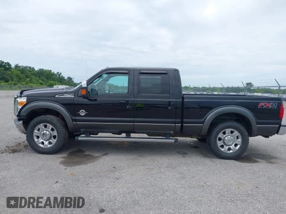 ✅ 2016 Ford F-250 Lariat • VIN: 1FT7W2BT3GEB66672 • Lot: 42201673. Listed on IAAI with 131,572 mi. Free auction sales archive from the USA and detailed vehicle history report at DreamBid. Image 14.