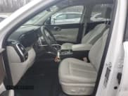 ✅ 2023 Kia Sorento X-Line EX • VIN: 5XYRHDLF5PG228975 • Lot: 91632105. Wystawiony na Copart z przebiegiem 25 415 mil. Bezpłatny archiwum sprzedaży aukcyjnych z USA i szczegółowy raport historii pojazdu na DreamBid. Zdjęcie 7.