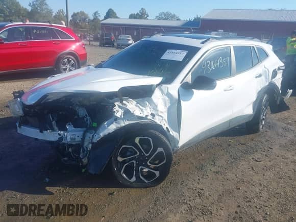 2024 Chevrolet Trax 2RS with VIN KL77LJE23RC158492, listed as a IAAI auction lot 43164357 with 23,790 mi miles and . Bid and sale history available at DreamBid. Image 2.