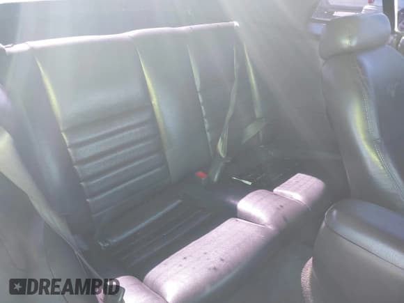 ✅ 2000 Ford Mustang GT • VIN: 1FAFP45X4YF255056 • Lot: 43489188. Wystawiony na IAAI z przebiegiem 161 267 mil. Bezpłatny archiwum sprzedaży aukcyjnych z USA i szczegółowy raport historii pojazdu na DreamBid. Zdjęcie 8.