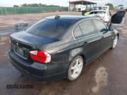 ✅ 2006 BMW 3 Series 330xi • VIN: WBAVD33576KV60739 • Lot: 43012918. Listed on IAAI with 147,611 mi. Free auction sales archive from the USA and detailed vehicle history report at DreamBid. Image 4.