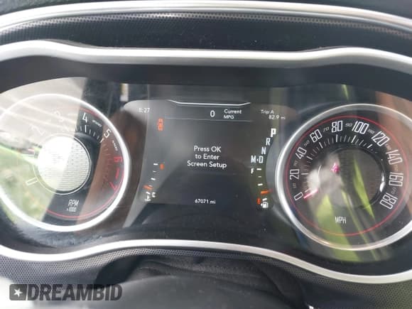 ✅ 2016 Dodge Challenger R/T Scat Pack • VIN: 2C3CDZFJ2GH271559 • Lot: 43642212. Wystawiony na IAAI z przebiegiem 67 071 mil. Bezpłatny archiwum sprzedaży aukcyjnych z USA i szczegółowy raport historii pojazdu na DreamBid. Zdjęcie 15.