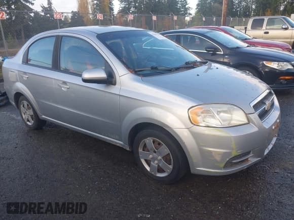 ✅ 2011 Chevrolet Aveo 1LT • VIN: KL1TD5DEXBB122710 • Лот: 43642149. Опубликован ранее на IAAI с пробегом 130 431 миль. Бесплатный доступ к архиву аукционных продаж из США и подробный отчёт об истории автомобиля на DreamBid. Изображение 1.