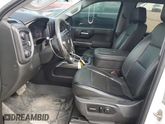 ✅ 2019 Chevrolet Silverado 1500 LTZ • VIN: 1GCUYGED6KZ155830 • Lot: 70219195. Wystawiony na Copart z przebiegiem 159 093 mil. Bezpłatny archiwum sprzedaży aukcyjnych z USA i szczegółowy raport historii pojazdu na DreamBid. Zdjęcie 7.