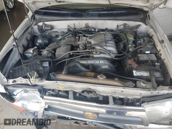 ✅ 1997 Toyota 4Runner Limited • VIN: JT3GN87R1V0055183 • Lot: 83952675. Listed on Copart with 319,009 mi. Free auction sales archive from the USA and detailed vehicle history report at DreamBid. Image 12.