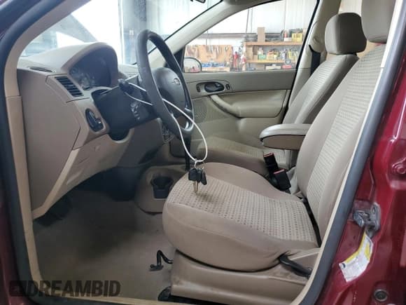 ✅ 2007 Ford Focus S • VIN: 1FAFP34N77W249390 • Lot: 61817215. Listed on Copart with 112,295 mi. Free auction sales archive from the USA and detailed vehicle history report at DreamBid. Image 7.