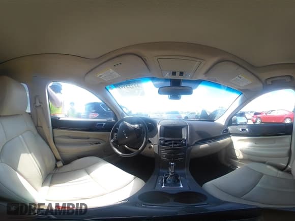 ✅ 2019 Lincoln MKT Reserve • VIN: 2LMHJ5AT1KBL00122 • Лот: 42222392. Опубликован ранее на IAAI с пробегом 56 852 миль. Бесплатный доступ к архиву аукционных продаж из США и подробный отчёт об истории автомобиля на DreamBid. Изображение 18.