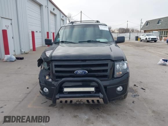 ✅ 2008 Ford Expedition Max Limited • VIN: 1FMFK20568LA60088 • Lot: 41276609. Listed on IAAI with 126,187 mi. Free auction sales archive from the USA and detailed vehicle history report at DreamBid. Image 12.