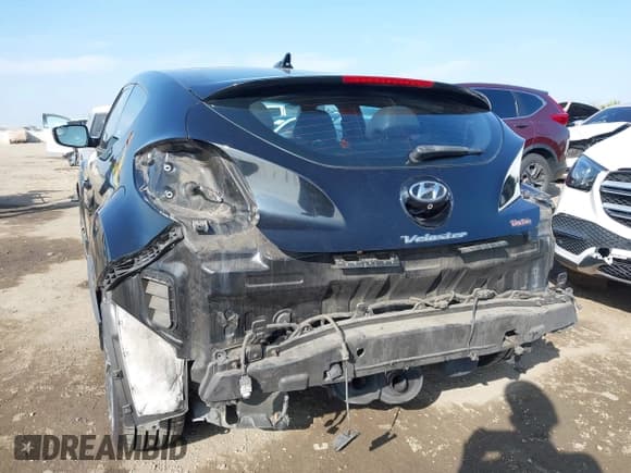 ✅ 2016 Hyundai Veloster Turbo Rally Edition • VIN: KMHTC6AE9GU262731 • Лот: 43566681. Опубликован ранее на IAAI с пробегом 72 683 миль. Бесплатный доступ к архиву аукционных продаж из США и подробный отчёт об истории автомобиля на DreamBid. Изображение 6.