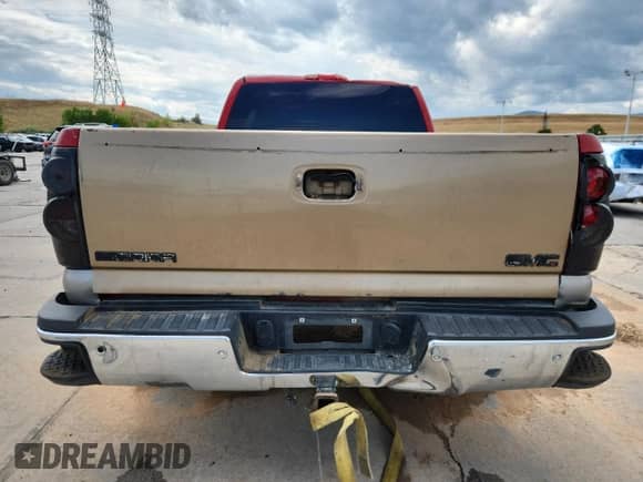 2003 Chevrolet Silverado 1500 LS с VIN 2GCEC19V931180282, выставлен на аукционе Copart как лот 70726365 с пробегом Не указан миль и Списание • Salvage title. История ставок и продаж доступна на DreamBid. Изображение 6.