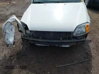 2005 Hyundai Accent GLS с VIN KMHCG45C95U594330, выставлен на аукционе IAAI как лот 42491496 с пробегом 258 170 миль миль и . История ставок и продаж доступна на DreamBid. Изображение 6.