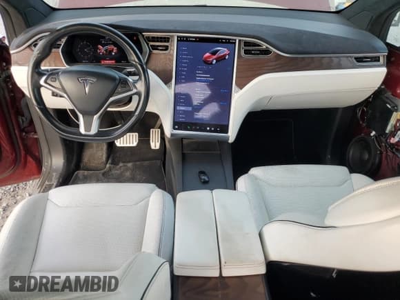 ✅ 2016 Tesla Model X P90D • VIN: 5YJXCBE46GFS00261 • Lot: 93614055. Listed on Copart with 134,703 mi. Free auction sales archive from the USA and detailed vehicle history report at DreamBid. Image 8.