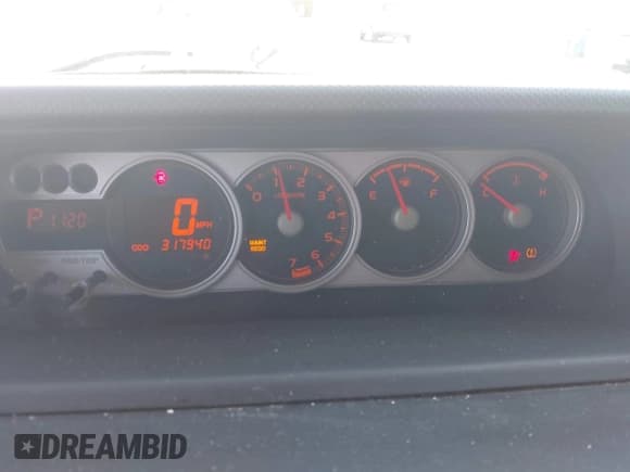 ✅ 2009 Scion xB • VIN: JTLKE50E491084421 • Lot: 43233841. Wystawiony na IAAI z przebiegiem 317 940 mil. Bezpłatny archiwum sprzedaży aukcyjnych z USA i szczegółowy raport historii pojazdu na DreamBid. Zdjęcie 7.