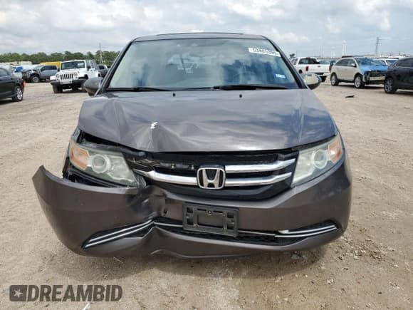 ✅ 2014 Honda Odyssey EX-L • VIN: 5FNRL5H62EB107757 • Lot: 53485395. Listed on Copart with 206,116 mi. Free auction sales archive from the USA and detailed vehicle history report at DreamBid. Image 5.
