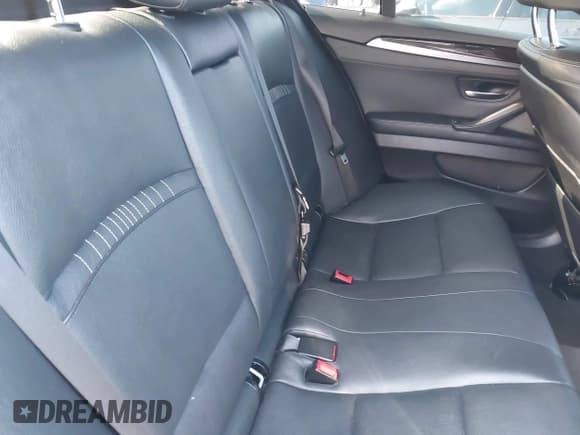 ✅ 2014 BMW 5 Series 550i xDrive • VIN: WBAKP9C54ED693619 • Лот: 42776138. Опубликован ранее на IAAI с пробегом 187 994 миль. Бесплатный доступ к архиву аукционных продаж из США и подробный отчёт об истории автомобиля на DreamBid. Изображение 8.