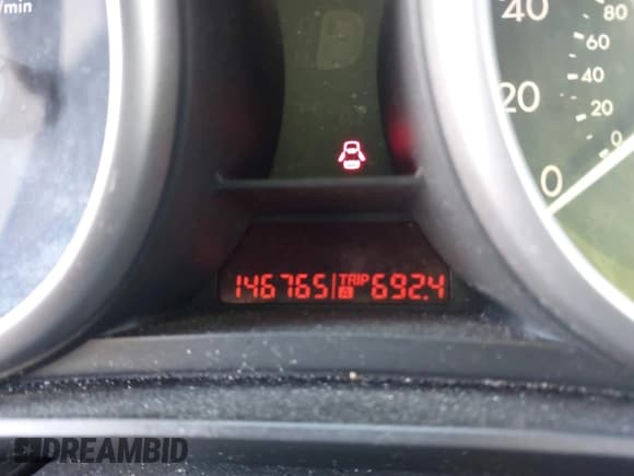 ✅ 2010 Mazda 3 i SV • VIN: JM1BL1SF4A1304600 • Лот: 41713867. Опубликован ранее на IAAI с пробегом 146 765 миль. Бесплатный доступ к архиву аукционных продаж из США и подробный отчёт об истории автомобиля на DreamBid. Изображение 7.