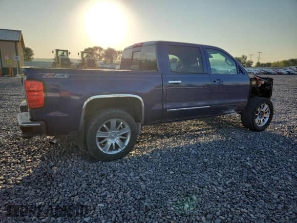 2014 Chevrolet Silverado 1500 LTZ with VIN 3GCUKSEC2EG505065, listed as a Copart auction lot 84912115 with 181,108 mi miles and Salvage title. Bid and sale history available at DreamBid. Image 3.
