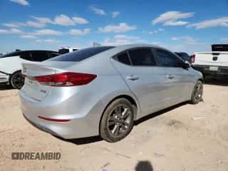 2018 Hyundai Elantra SEL z VIN 5NPD84LF5JH220305, wystawiony jako Copart lot #87362655 z przebiegiem 130 900 mil mil oraz Szkoda całkowita • Salvage title. Historia ofert i sprzedaży dostępna na DreamBid. Obrazek 3.