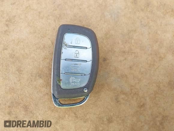 ✅ 2020 Hyundai Tucson Value • VIN: KM8J3CA48LU136223 • Lot: 43206384. Wystawiony na IAAI z przebiegiem 29 811 mil mil. Skorzystaj z bezpłatnego archiwum sprzedaży aukcyjnych z USA i zobacz szczegółowy raport historii pojazdu na DreamBid. Zdjęcie 11.