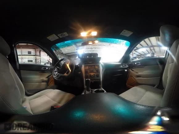 ✅ 2014 Ford Explorer • VIN: 1FM5K8B80EGC28012 • Lot: 41887520. Wystawiony na IAAI z przebiegiem 172 652 mil. Bezpłatny archiwum sprzedaży aukcyjnych z USA i szczegółowy raport historii pojazdu na DreamBid. Zdjęcie 18.