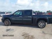 ✅ 2008 GMC Sierra Denali • VIN: 2GTEK638X81334086 • Lot: 42531560. Listed on IAAI with 248,592 mi. Free auction sales archive from the USA and detailed vehicle history report at DreamBid. Image 14.