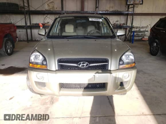 2009 Hyundai Tucson Limited z VIN KM8JN12DX9U935801, wystawiony jako Copart lot #70749964 z przebiegiem 85 857 mil mil oraz Szkoda całkowita • Salvage title. Historia ofert i sprzedaży dostępna na DreamBid. Obrazek 5.