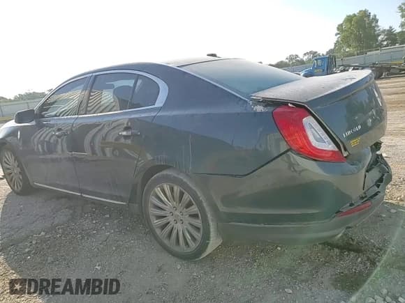 ✅ 2013 Lincoln MKS • VIN: 1LNHL9DK8DG614264 • Лот: 83956605. Опубликован ранее на Copart с пробегом 155 119 миль. Бесплатный доступ к архиву аукционных продаж из США и подробный отчёт об истории автомобиля на DreamBid. Изображение 13.