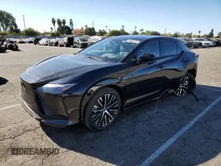 ✅ 2023 Lexus RZ 450e Premium • VIN: JTJAAAAB3PA013849 • Lot: 81664514. Wystawiony na Copart z przebiegiem 7 914 mil. Bezpłatny archiwum sprzedaży aukcyjnych z USA i szczegółowy raport historii pojazdu na DreamBid. Zdjęcie 1.