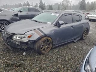 ✅ 2015 Lexus CT 200h • VIN: JTHKD5BHXF2237233 • Lot: 96046905. Wystawiony na Copart z przebiegiem 132 955 mil. Bezpłatny archiwum sprzedaży aukcyjnych z USA i szczegółowy raport historii pojazdu na DreamBid. Zdjęcie 1.