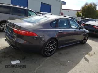 ✅ 2016 Jaguar XF 35t R-Sport • VIN: SAJBL4BV5GCY05812 • Лот: 63792313. Опубликован ранее на Copart с пробегом 50 850 миль. Бесплатный доступ к архиву аукционных продаж из США и подробный отчёт об истории автомобиля на DreamBid. Изображение 3.