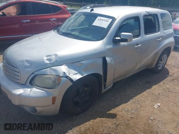 ✅ 2010 Chevrolet HHR 1LT • VIN: 3GNBABDB4AS569030 • Лот: 42897189. Опубликован ранее на IAAI с пробегом 210 743 миль. Бесплатный доступ к архиву аукционных продаж из США и подробный отчёт об истории автомобиля на DreamBid. Изображение 6.