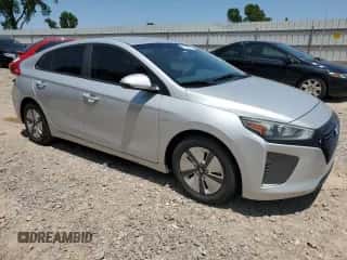 2018 Hyundai Ioniq Blue z VIN KMHC65LC4JU065468, wystawiony jako Copart lot #55142873 z przebiegiem 163 967 mil mil oraz . Historia ofert i sprzedaży dostępna na DreamBid. Obrazek 4.
