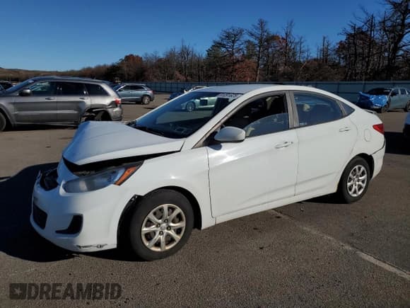 ✅ 2014 Hyundai Accent GLS • VIN: KMHCT4AE7EU691559 • Лот: 91091625. Опубликован ранее на Copart с пробегом 230 060 миль. Бесплатный доступ к архиву аукционных продаж из США и подробный отчёт об истории автомобиля на DreamBid. Изображение 1.