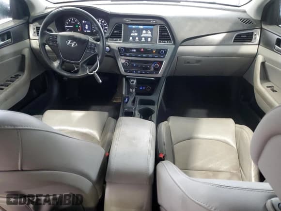 ✅ 2017 Hyundai Sonata Sport • VIN: 5NPE34AF0HH591906 • Lot: 85293965. Listed on Copart with 137,409 mi. Free auction sales archive from the USA and detailed vehicle history report at DreamBid. Image 8.