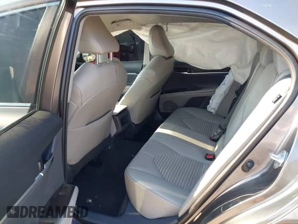 2021 Toyota Camry SE with VIN 4T1G11BK6MU029724, listed as a IAAI auction lot 42686894 with 92,496 mi miles and . Bid and sale history available at DreamBid. Image 8.