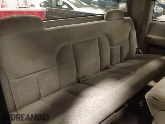 ✅ 1996 Chevrolet Silverado 1500 • VIN: 1GCEK19R9TE174096 • Lot: 43746619. Wystawiony na IAAI z przebiegiem 272 843 mil. Bezpłatny archiwum sprzedaży aukcyjnych z USA i szczegółowy raport historii pojazdu na DreamBid. Zdjęcie 8.