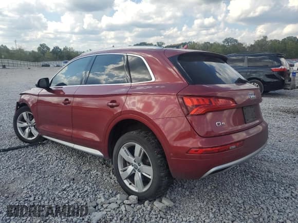 ✅ 2019 Audi Q5 Prestige • VIN: WA1CNAFY9K2061673 • Lot: 85916285. Listed on Copart with 100,205 mi. Free auction sales archive from the USA and detailed vehicle history report at DreamBid. Image 2.