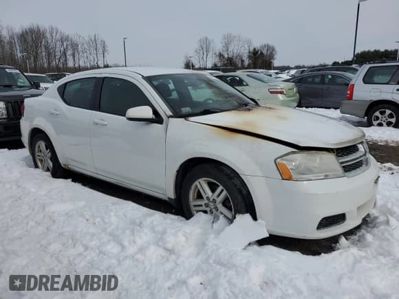 ✅ 2012 Dodge Avenger SXT • VIN: 1C3CDZCB5CN219759 • Lot: 44027435. Wystawiony na Copart z przebiegiem Nie podano. Bezpłatny archiwum sprzedaży aukcyjnych z USA i szczegółowy raport historii pojazdu na DreamBid. Zdjęcie 4.