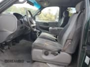 ✅ 2001 Ford F-150 XL • VIN: 1FTRX17W11NB70374 • Lot: 89612325. Listed on Copart with 124,157 mi. Free auction sales archive from the USA and detailed vehicle history report at DreamBid. Image 7.