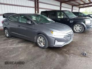 ✅ 2019 Hyundai Elantra SEL • VIN: 5NPD84LF4KH484407 • Лот: 43350400. Размещён на IAAI с пробегом 111 484 миль миль. Получите бесплатный доступ к архиву аукционных продаж из США и посмотрите подробный отчёт об истории автомобиля на DreamBid. Изображение 1.