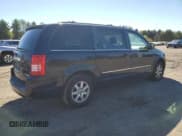 ✅ 2010 Chrysler Town & Country Touring Plus • VIN: 2A4RR8DX0AR368411 • Lot: 86823475. Wystawiony na Copart z przebiegiem 80 296 mil. Bezpłatny archiwum sprzedaży aukcyjnych z USA i szczegółowy raport historii pojazdu na DreamBid. Zdjęcie 3.