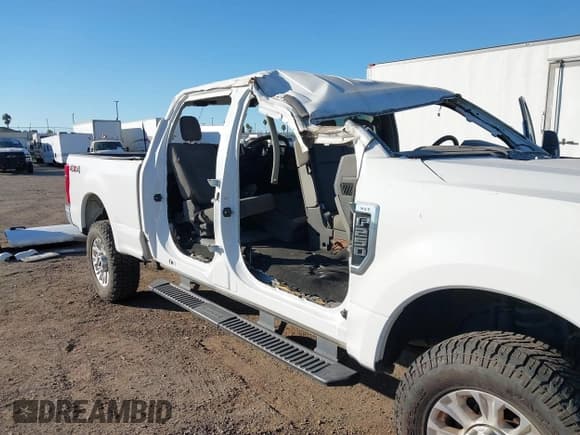 ✅ 2020 Ford F-250 XL • VIN: 1FT7W2B6XLEC22420 • Lot: 43898348. Listed on IAAI with 69,185 mi. Free auction sales archive from the USA and detailed vehicle history report at DreamBid. Image 6.