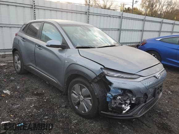 ✅ 2019 Hyundai Kona Limited • VIN: KM8K33AG0KU053267 • Лот: 73444533. Опубликован ранее на Copart с пробегом 74 566 миль. Бесплатный доступ к архиву аукционных продаж из США и подробный отчёт об истории автомобиля на DreamBid. Изображение 4.