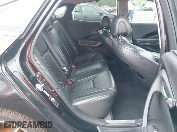 ✅ 2012 Hyundai Azera • VIN: KMHFH4JG4CA177778 • Lot: 42172911. Listed on IAAI with 154,680 mi. Free auction sales archive from the USA and detailed vehicle history report at DreamBid. Image 8.