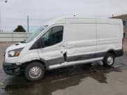 ✅ 2023 Ford Transit Cargo • VIN: 1FTYE2CG5PKB19301 • Лот: 50044225. Опубликован ранее на Copart с пробегом 38 943 миль. Бесплатный доступ к архиву аукционных продаж из США и подробный отчёт об истории автомобиля на DreamBid. Изображение 1.