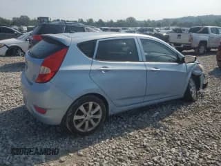 ✅ 2013 Hyundai Accent SE • VIN: KMHCU5AE1DU121672 • Лот: 69457574. Опубликован ранее на Copart с пробегом 151 227 миль. Бесплатный доступ к архиву аукционных продаж из США и подробный отчёт об истории автомобиля на DreamBid. Изображение 3.