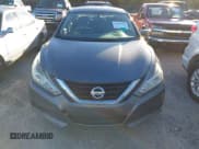 ✅ 2018 Nissan Altima SV • VIN: 1N4AL3AP7JC134177 • Lot: 43682703. Wystawiony na IAAI z przebiegiem 208 564 mil. Bezpłatny archiwum sprzedaży aukcyjnych z USA i szczegółowy raport historii pojazdu na DreamBid. Zdjęcie 12.
