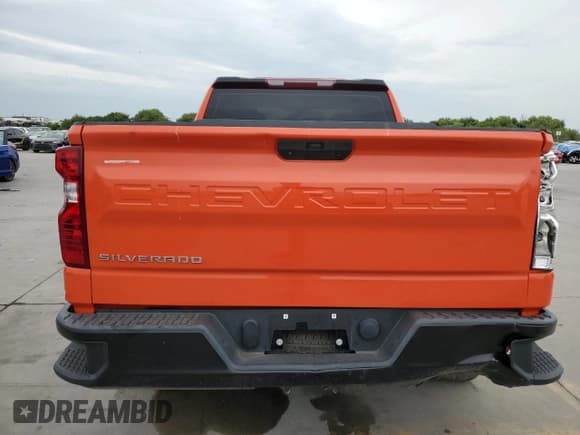 ✅ 2020 Chevrolet Silverado 1500 Work Truck • VIN: 1GCRWAEF7LZ217926 • Lot: 63510284. Wystawiony na Copart z przebiegiem 19 806 mil. Bezpłatny archiwum sprzedaży aukcyjnych z USA i szczegółowy raport historii pojazdu na DreamBid. Zdjęcie 6.